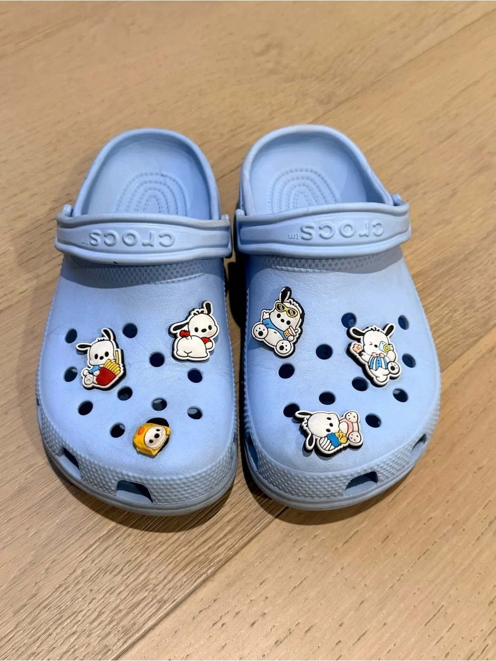 CROCS Kids Classic J3 Light blue color with Sanrio charms